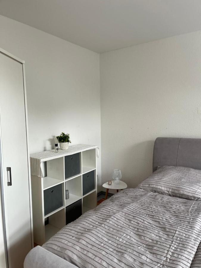 Apartment Horst - Gemuetliche Und Moderne Ferienwohnung In Der Innenstadt Pasewalk Esterno foto