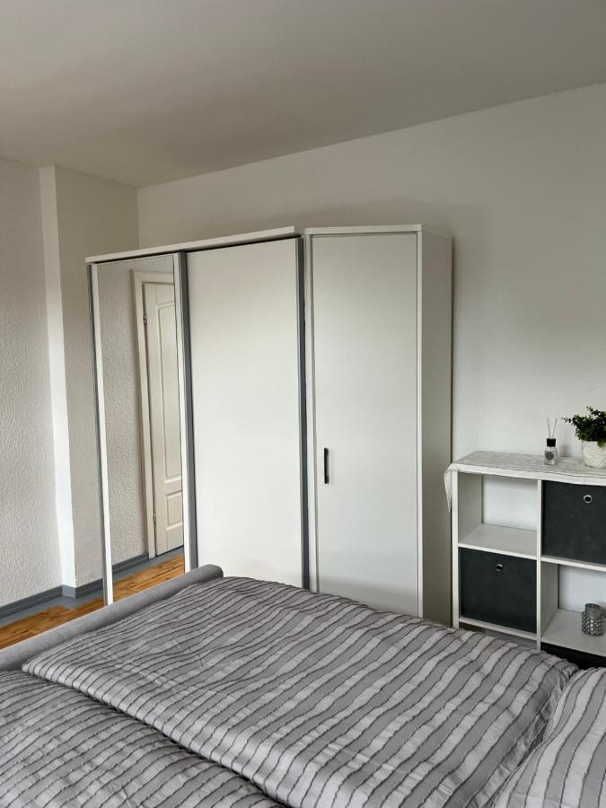Apartment Horst - Gemuetliche Und Moderne Ferienwohnung In Der Innenstadt Pasewalk Esterno foto
