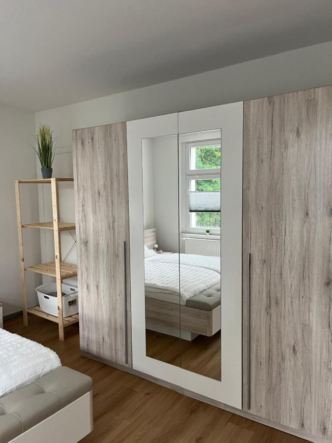 Apartment Horst - Gemuetliche Und Moderne Ferienwohnung In Der Innenstadt Pasewalk Esterno foto